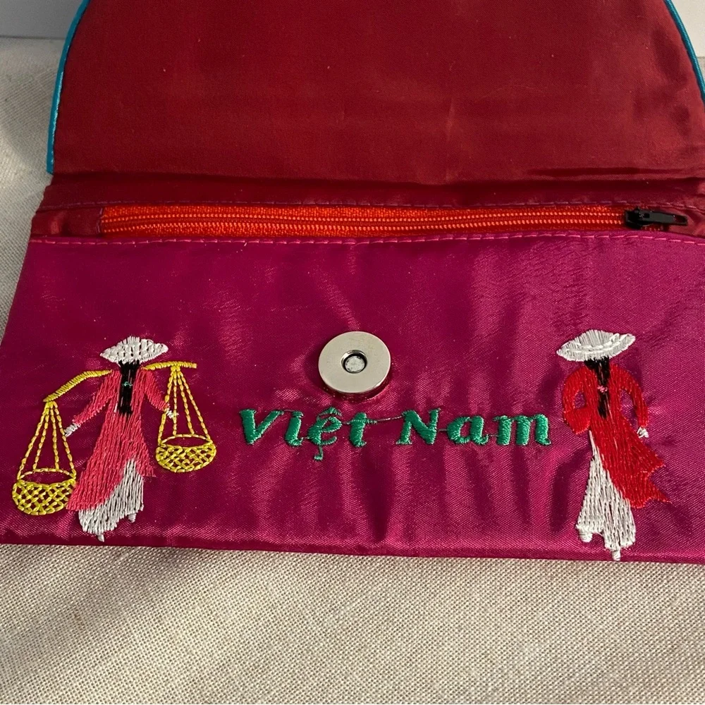 unbranded vintage beautiful vibrant